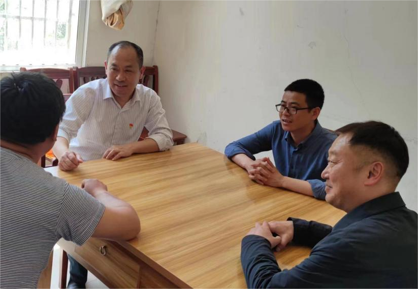 產(chǎn)業(yè)強(qiáng)基，民生為重，結(jié)對幫扶，攜手共富